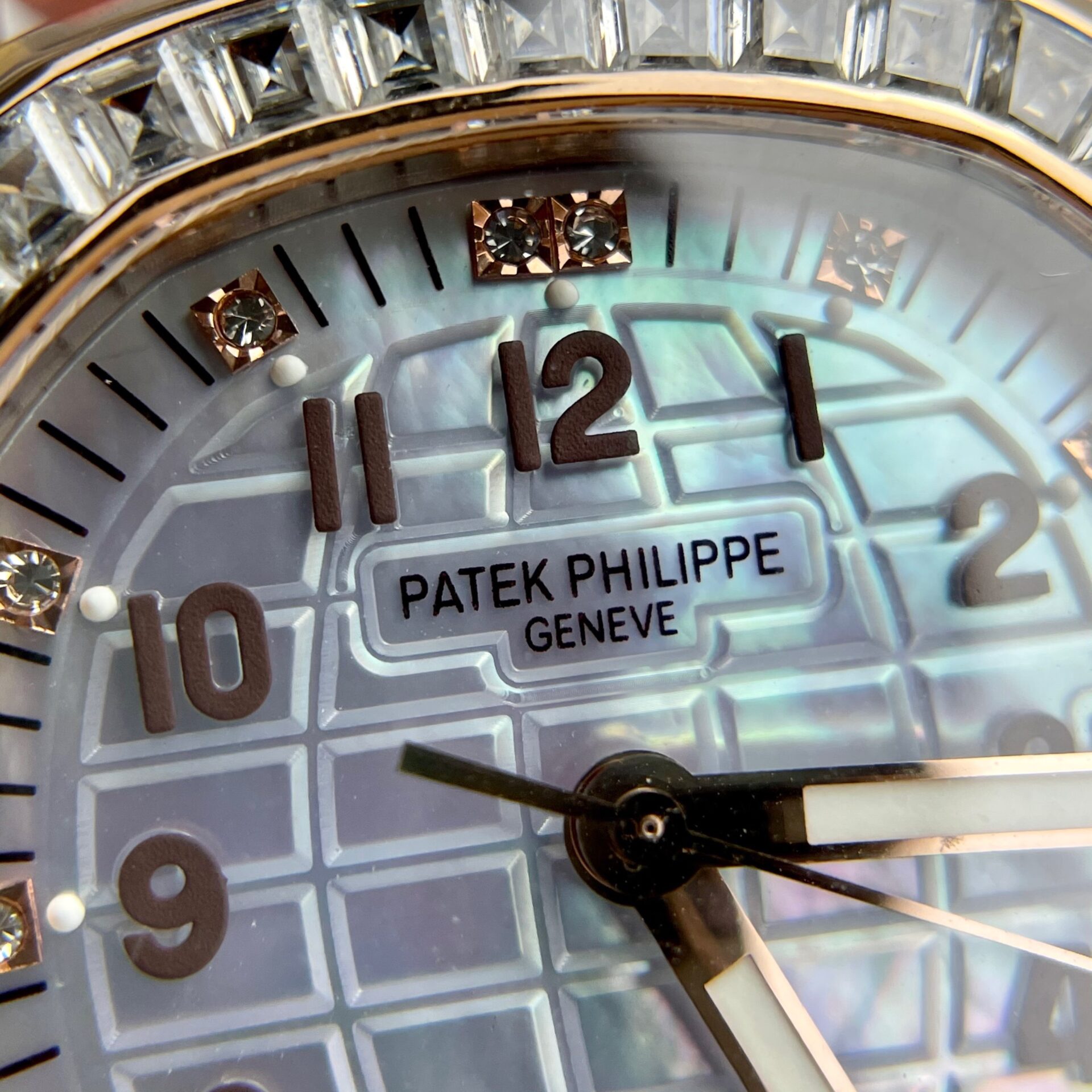 Patek Philippe Replica Watch Aquanaut 5072R Gold Wrapped Moissanite Diamond 35.6mm - Top club