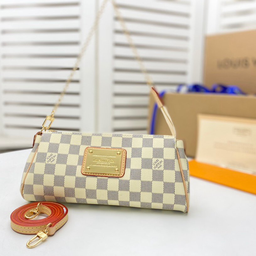 Louis Vuitton LV Chain Crossbody Bag1:1High-quality replica