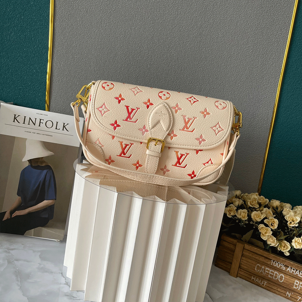 Louis Vuitton LV Diane bag1:1High-quality replica