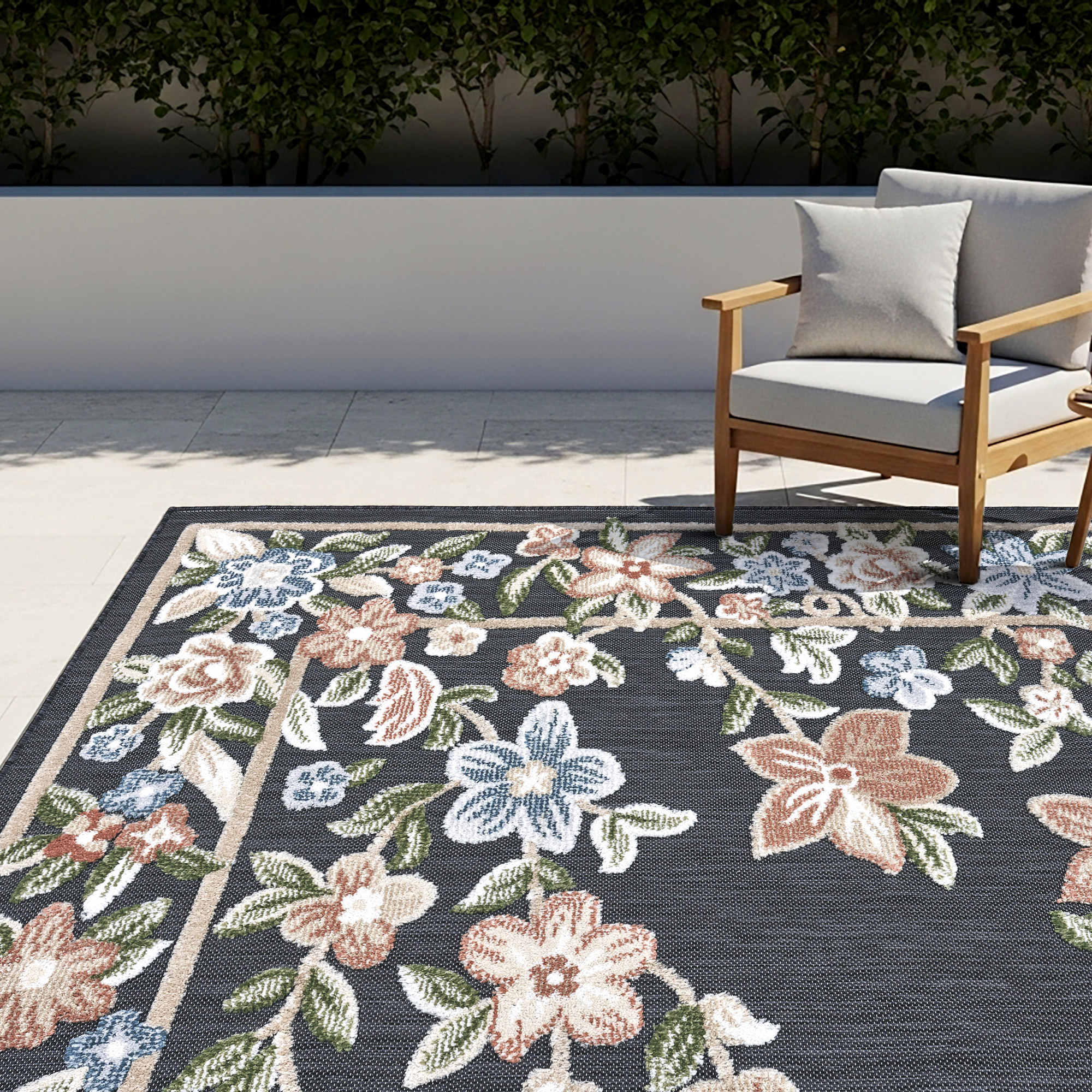 Laguna Indoor/Outdoor Area Rug, Beta Black, 6'6' x 9’6'