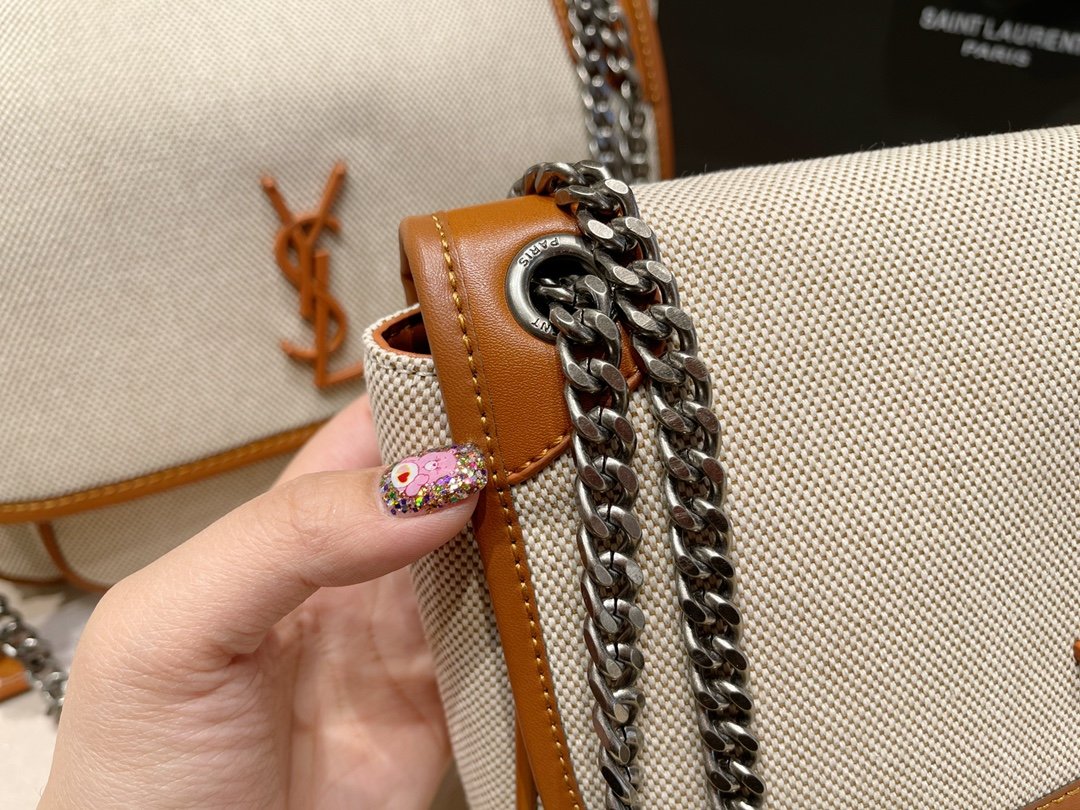 TO – Luxury Edition Bags SLY 1601:1High-quality replica