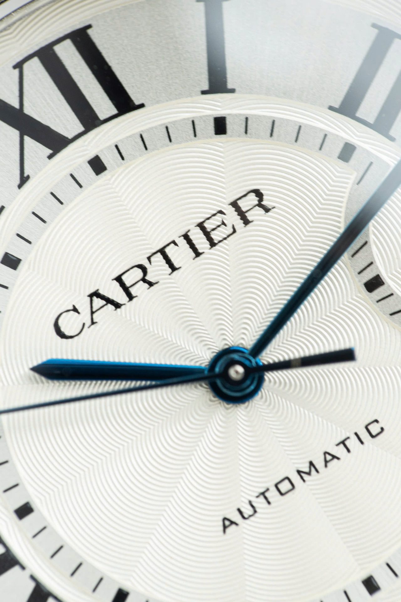 Cartier Ballon Bleu WE9009Z3 White Dial Replica Watch Bezel Diamond Moissanite AF Factory 42mm - Top club