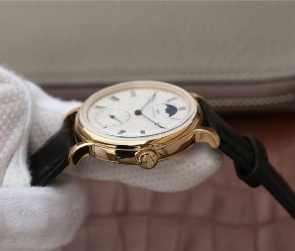 Replica IWC Vintage IW544803 White Dial YG Black Leather Strap - Top club