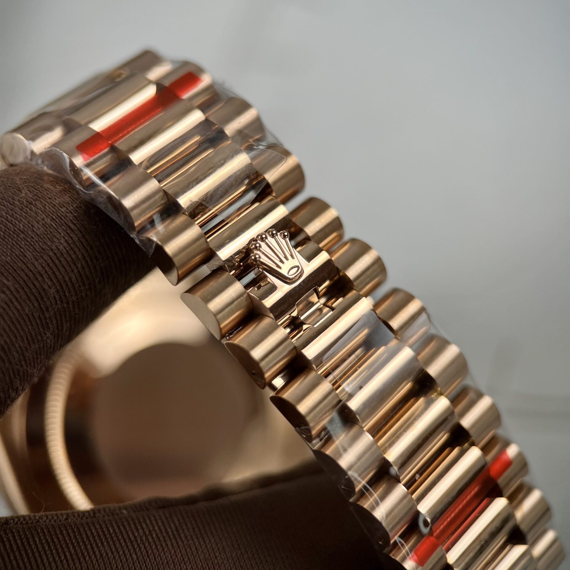 Rolex Day-Date Fake Watch Mother Of Pearl Dial TW Factory 40mm - Top club