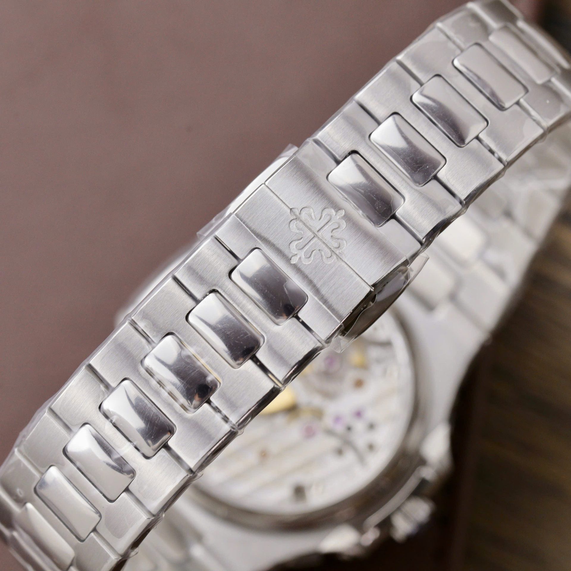 Patek Philippe Men Replica Watch Nautilus 5740 Gray Dial Metal Wire 40mm - Top club