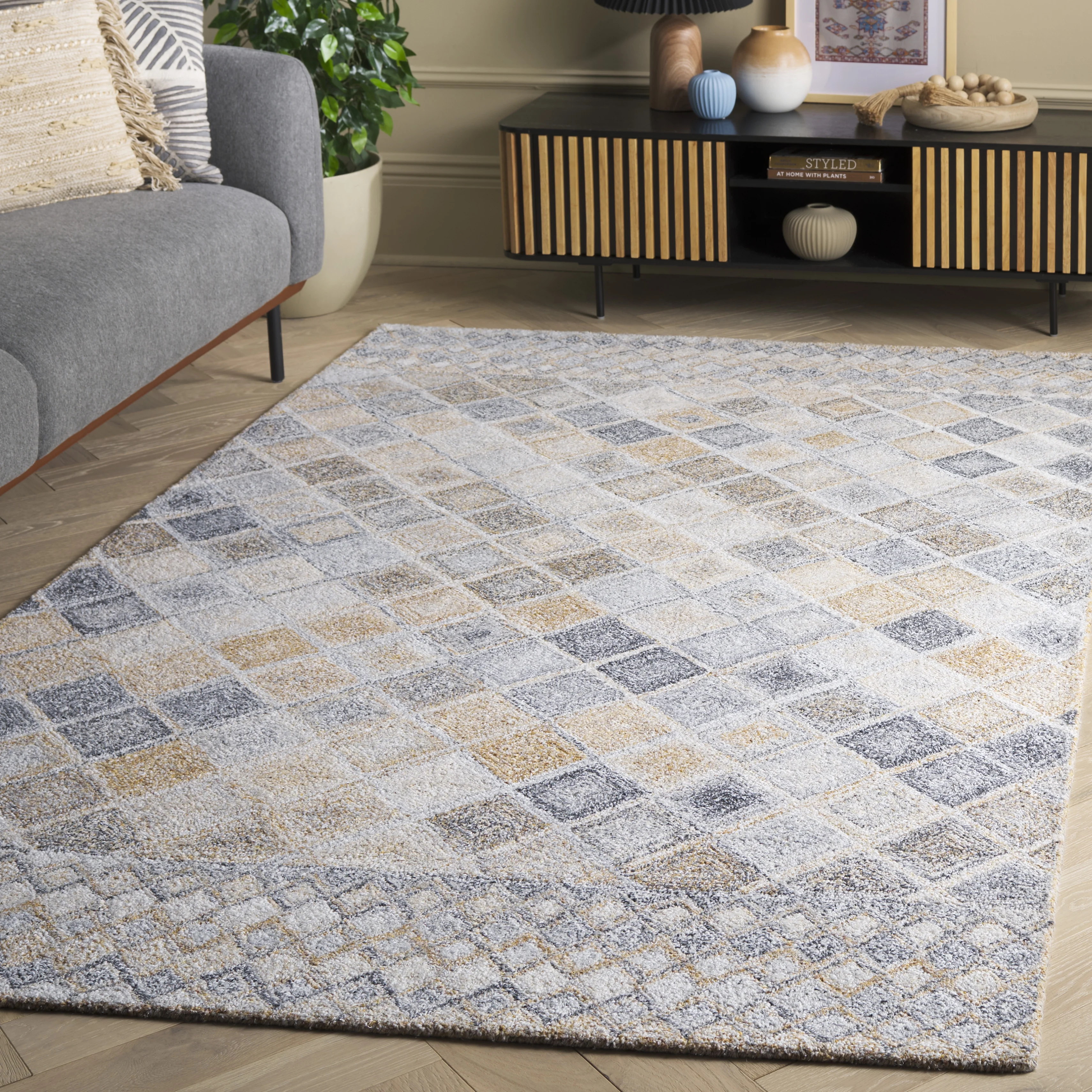 SAFAVIEH Renewal Linnaea Geometric Area Rug, Beige/Gray, 8' x 10'