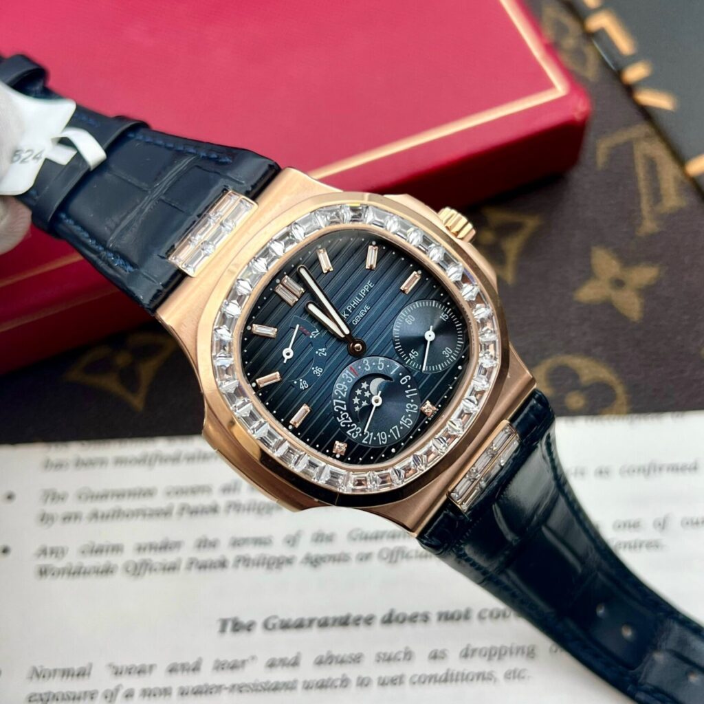 Patek Philippe Replica Watch Nautilus 5724R Gold Wrapped GR Factory 40mm - Elite Watch Atelier