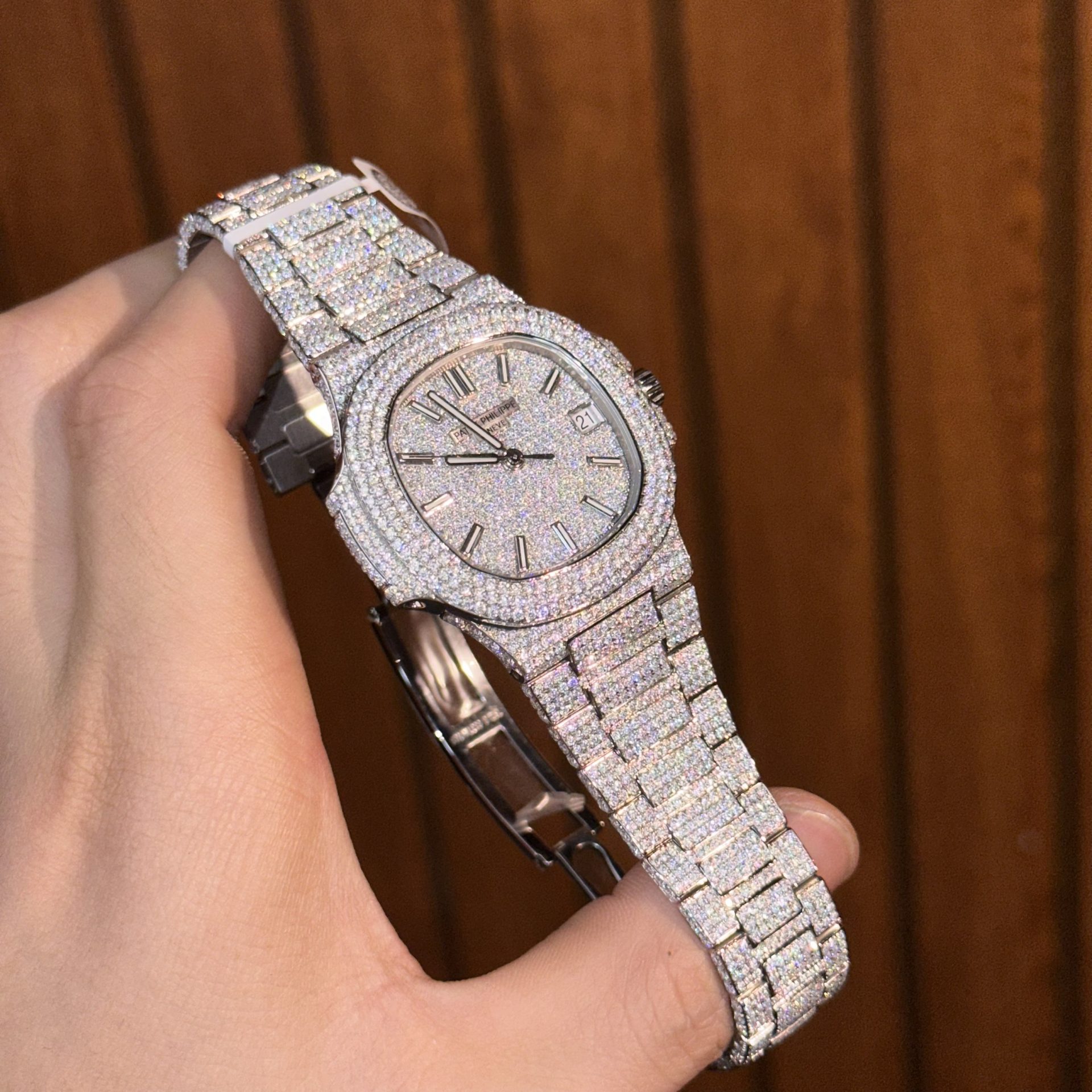 Patek Philippe Replica 1:1 Watch Nautilus 5719 Full Diamond Moissanite Hong Kong 40mm - Top club