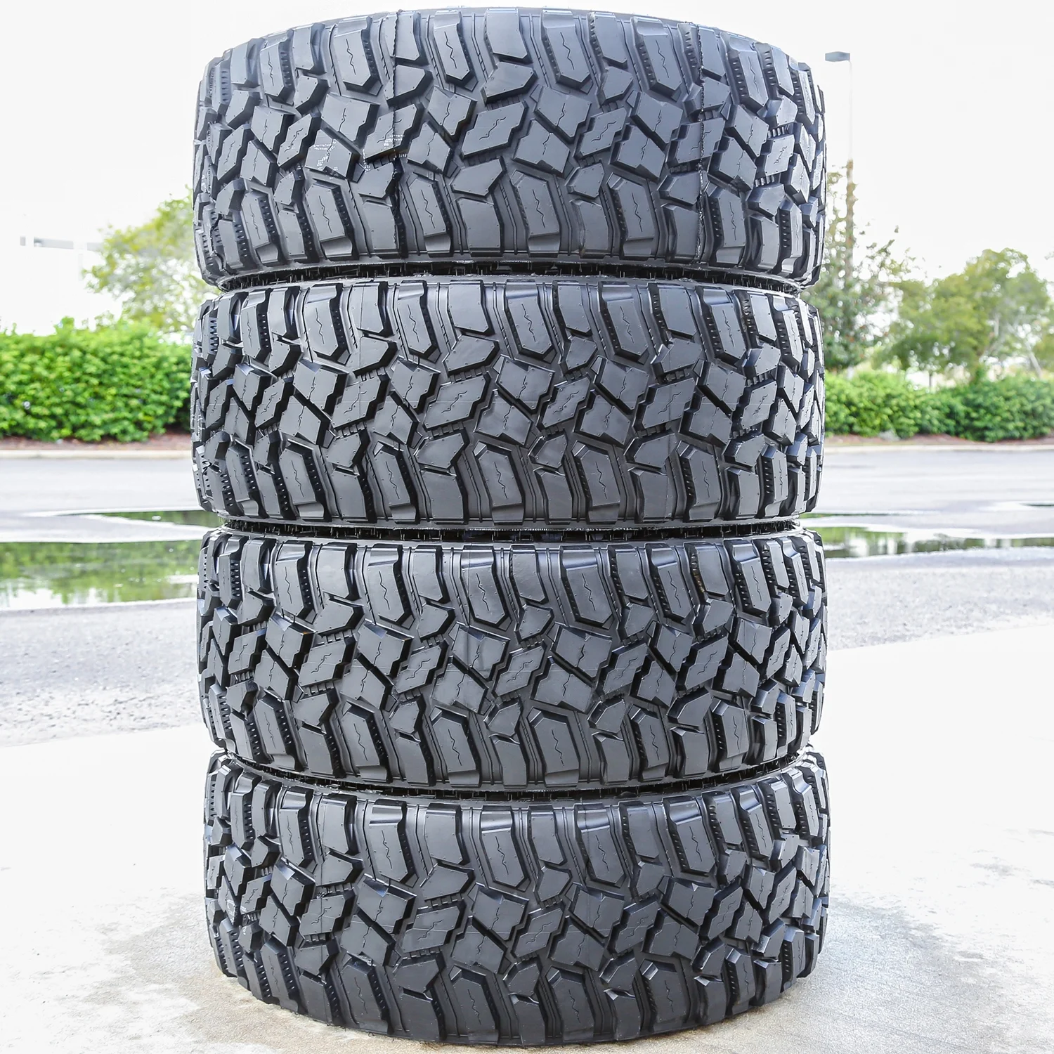 Set of 4 Cooper Discoverer STT Pro 265/75R16 123/120Q E 10 Ply m/t mud Light Truck Tires - Image 3