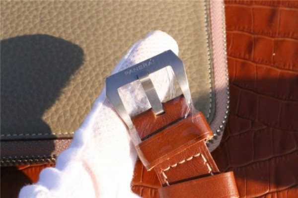 Replica Panerai PAM569 Titanium XF Brown Thick Leather Strap P9000 - Top club