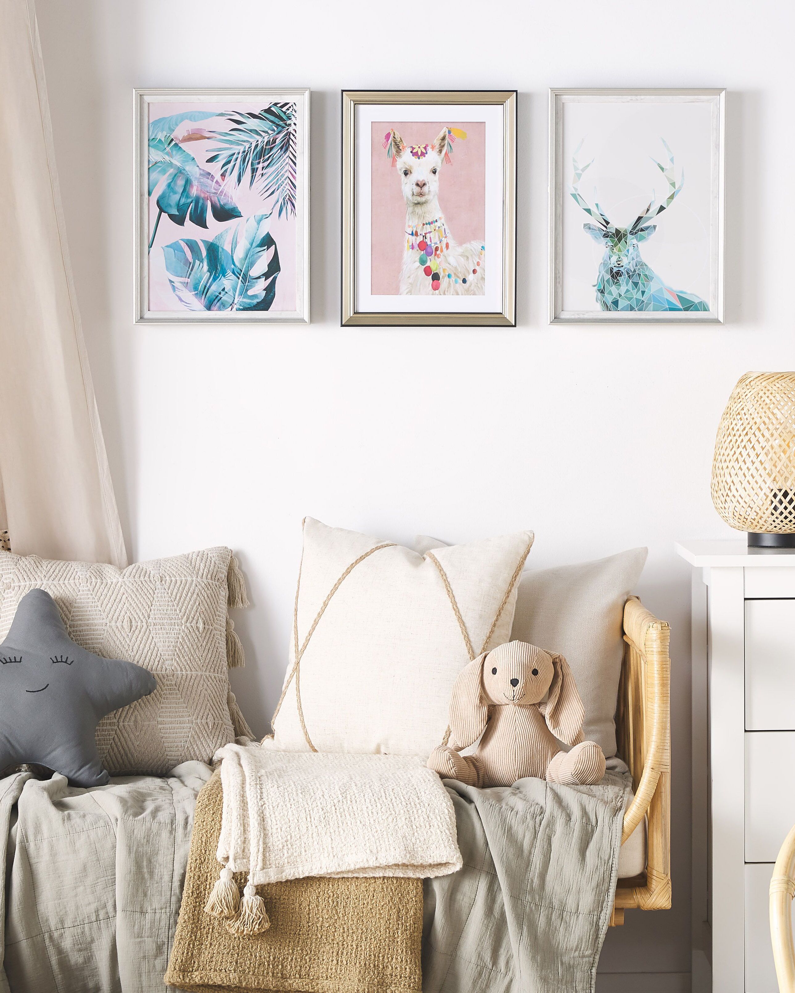 Framed Wall Print BALALA Animal Motif 30 x 40 cm Pink