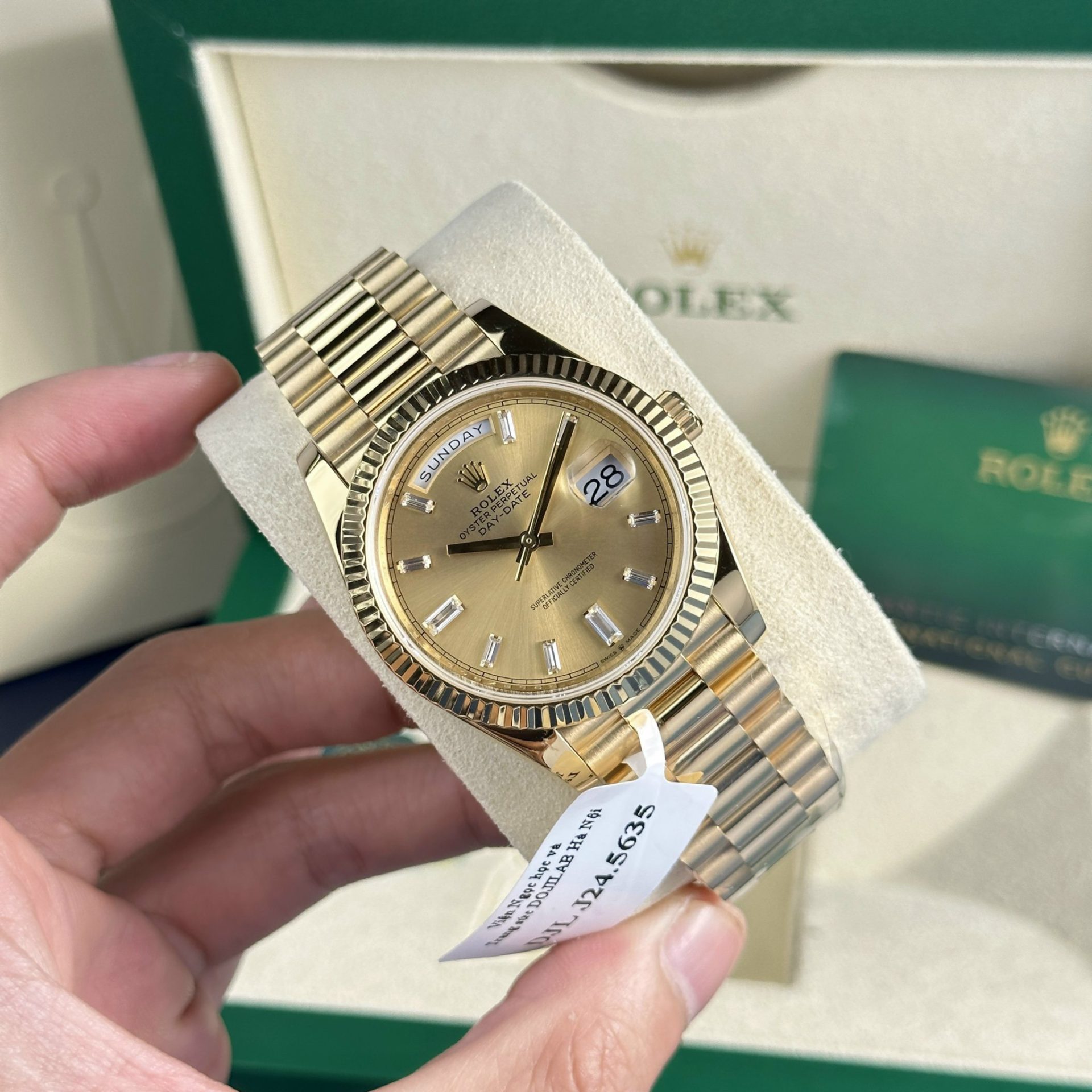 Rolex Replica 1:1 Watch Day-Date 228238 Gold Wrapped 18K Yellow Gold 178 grams GM Factory 40mm - Elite Watch Atelier