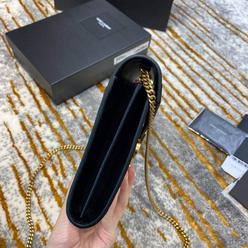 Replica Ysl Saint Laurent Cassandra Wallet On Chain In Grain Leather 5823341:1High-quality replica