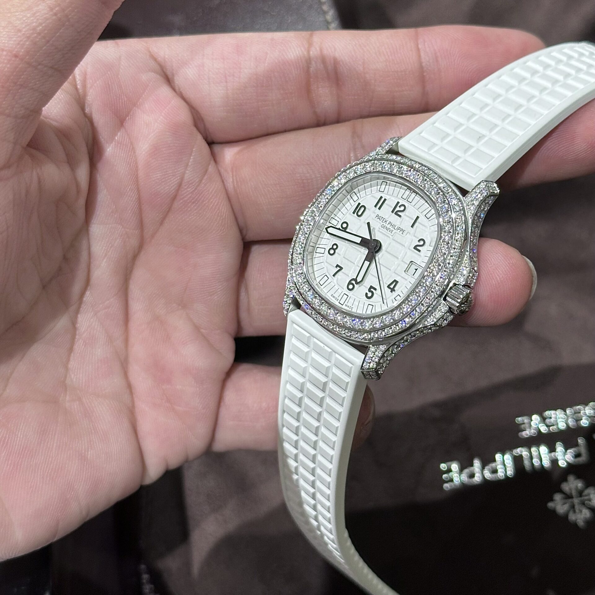 Patek Philippe Replica 11 Watch Aquanaut 5069G With Moissanite Diamond 35.6mm - Top club
