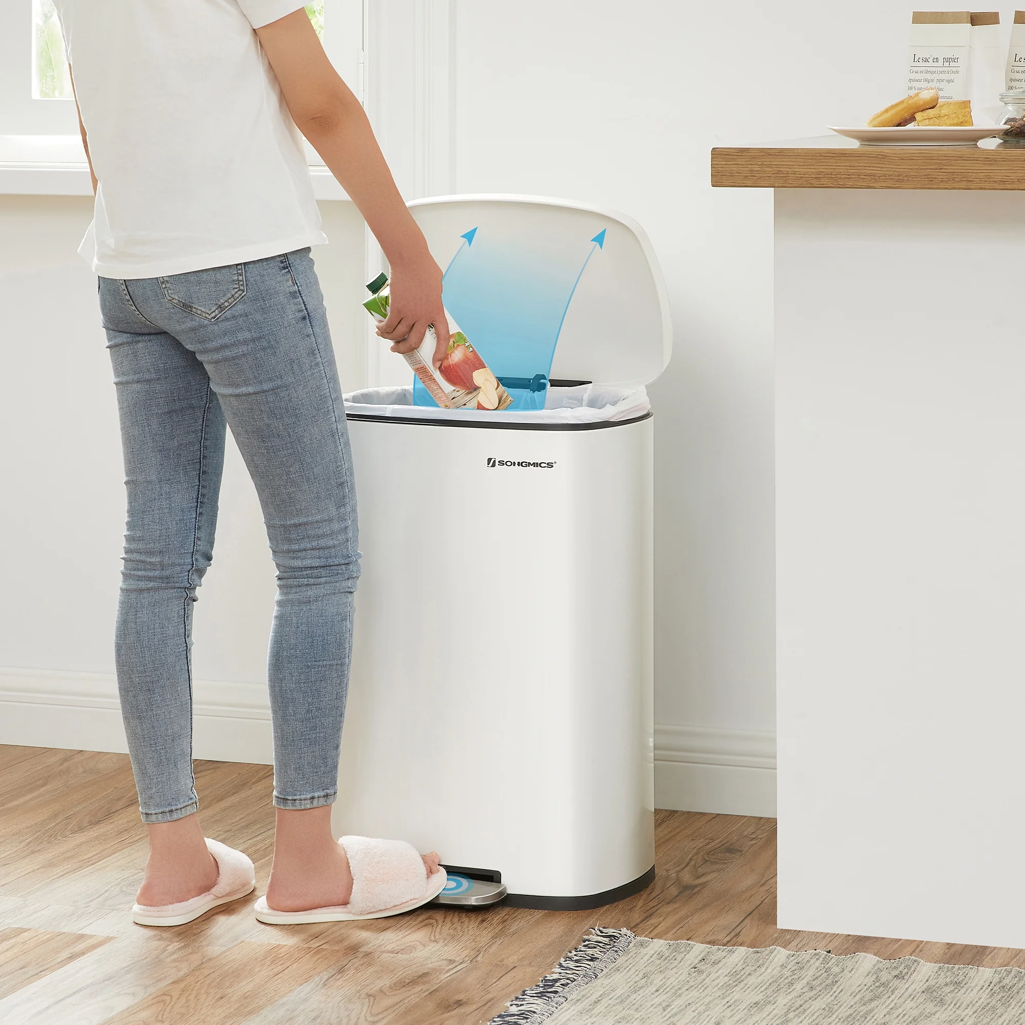 13 Gallon Stainless Steel Kitchen Trash Can, Garbage Can, Soft Close, White - Image 10