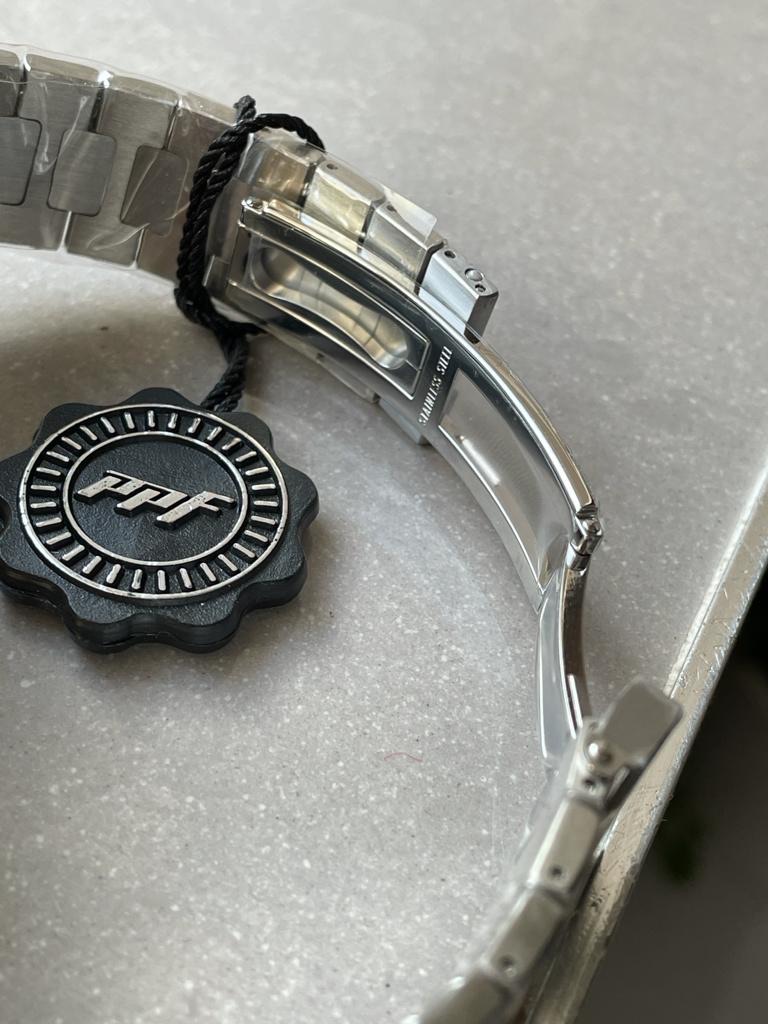 Replica PATEK PHILIPPE Nautilus 5711 PPF 1:1 Best Edition Gray Textured Dial on SS Bracelet 324CS - Top club
