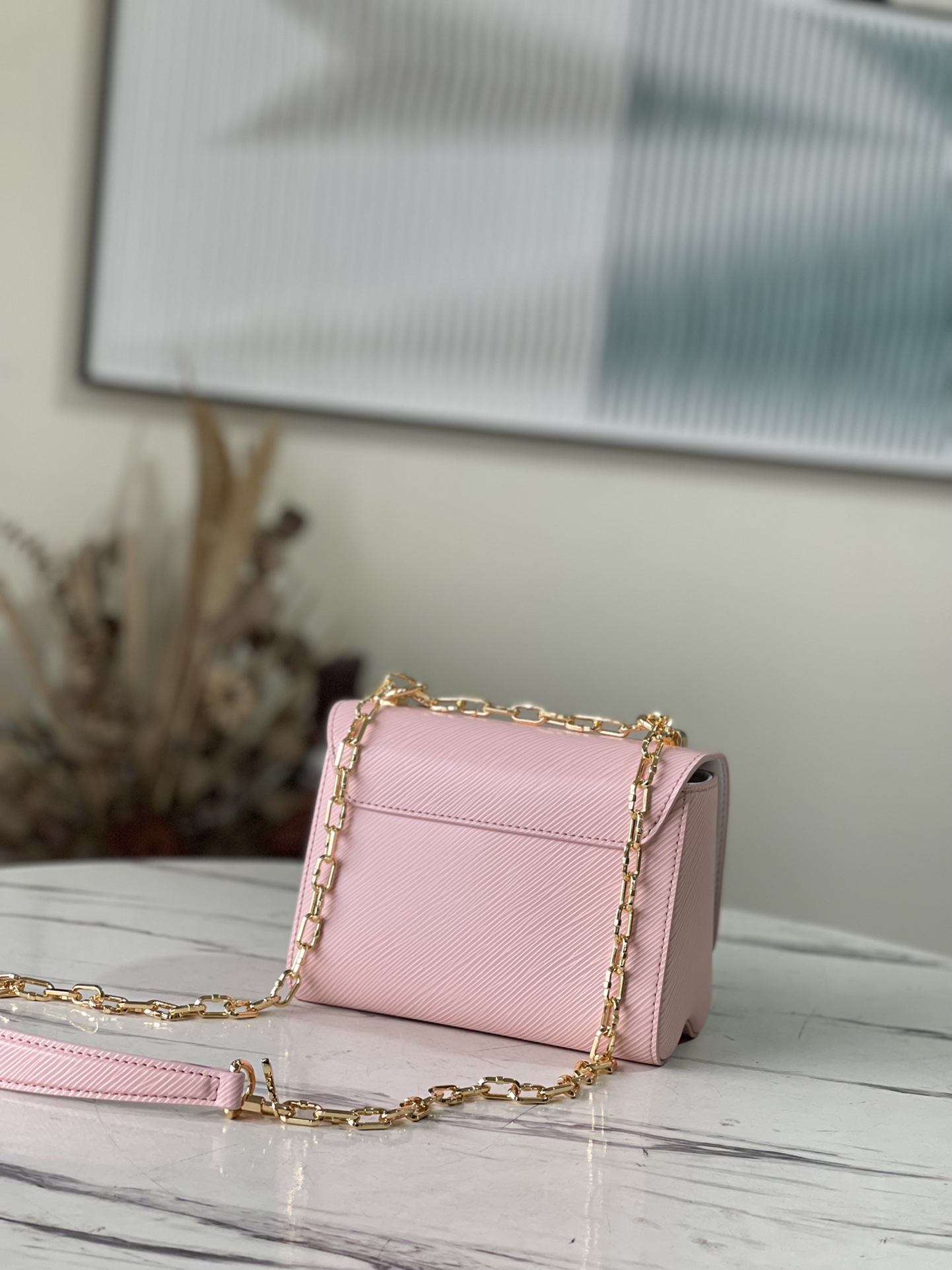 Louis Vuitton Twist MM M210271:1High-quality replica