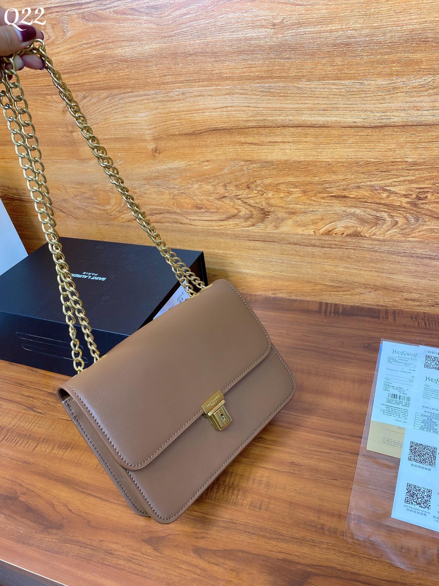TO – Luxury Edition Bags SLY 1741:1High-quality replica