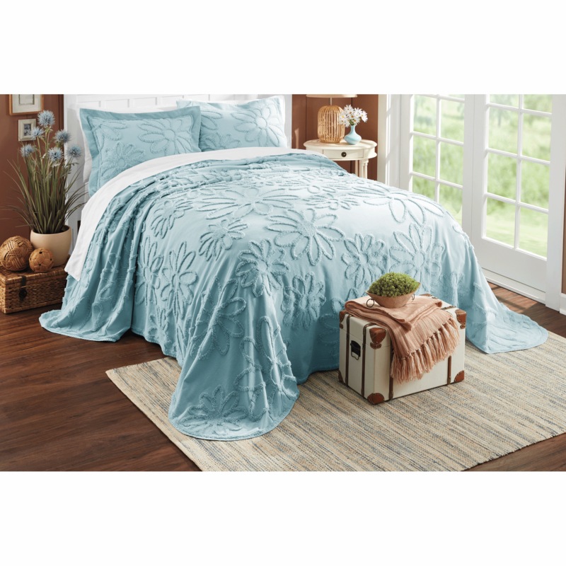 Daisy Chenille Bedspread and Sham - MIDNIGHT VELVET CATALOG
