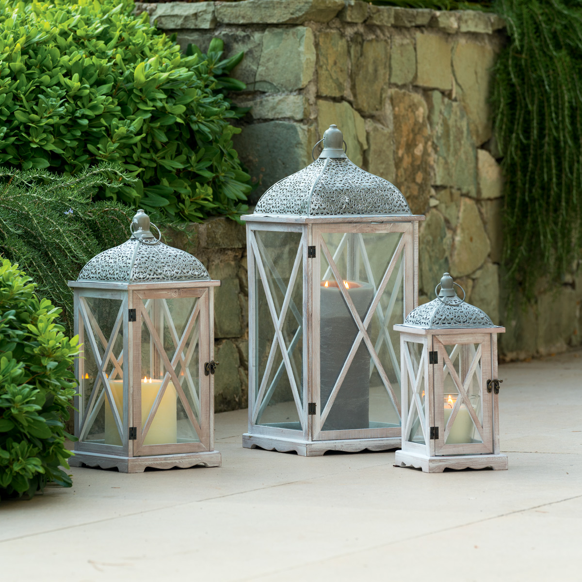 Set of 3 lanterns "Cut" Natural wood,
