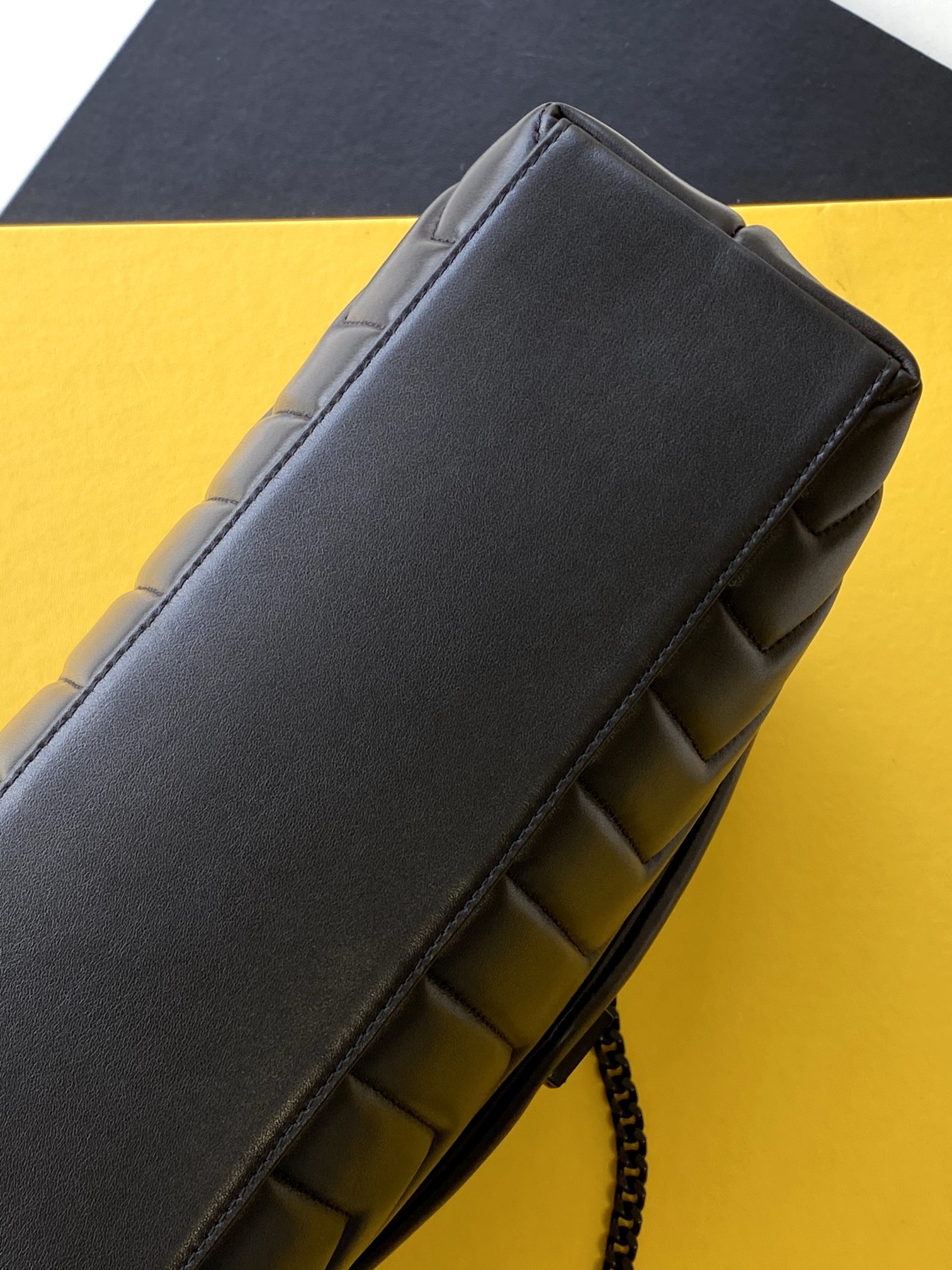 SAINT LAURENT MONOGRAM1:1High-quality replica