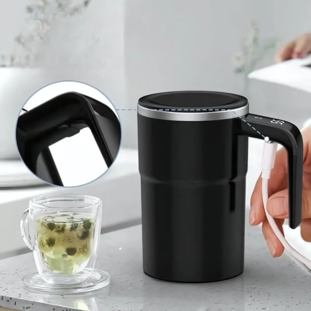 Zelfroerende Mok met Temperatuurdisplay – 380 ml Roestvrij Staal, Draagbaar en Lekvrij, USB Oplaadbaar, Perfect voor Koffie en Thee