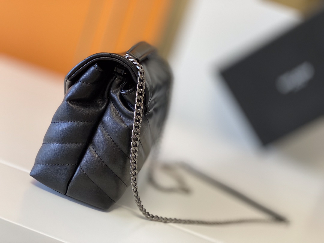 Replica Ysl Loulou Small Bag In Matelasse Y Leather- Black/Beige/Red1:1High-quality replica