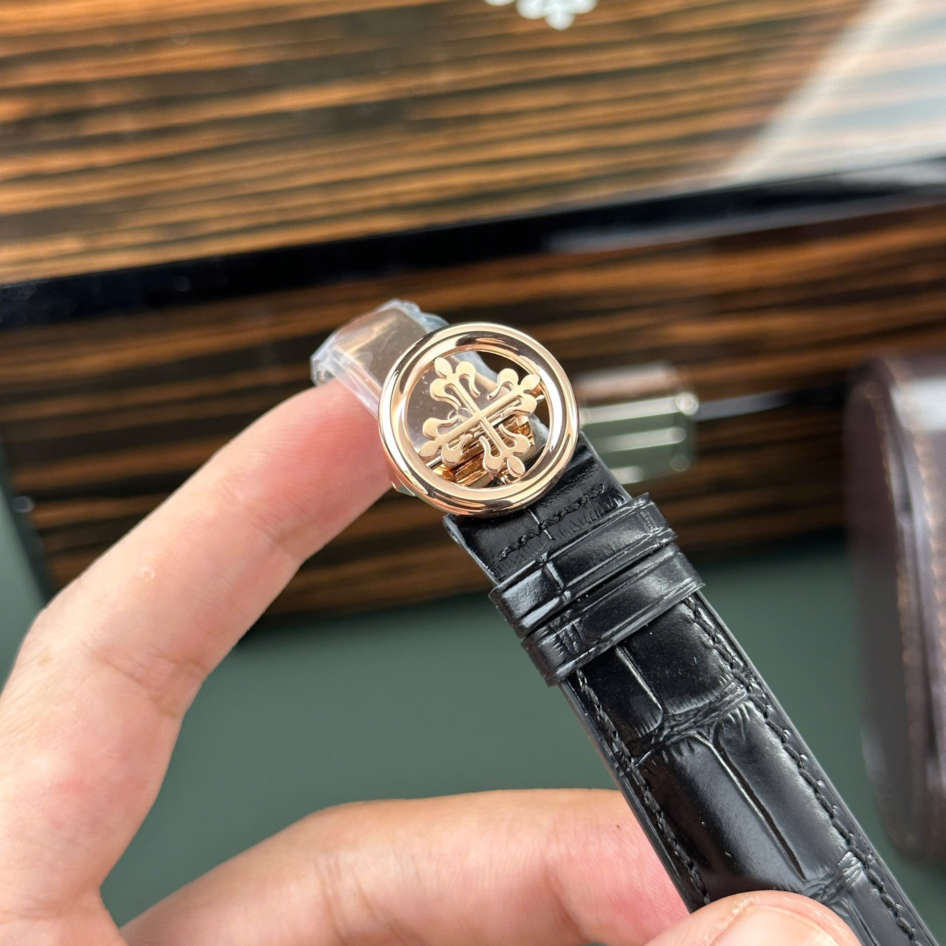 Patek Philippe Complications 5205 Replica 11 Watch Green Dial KM Factory 40mm - Top club
