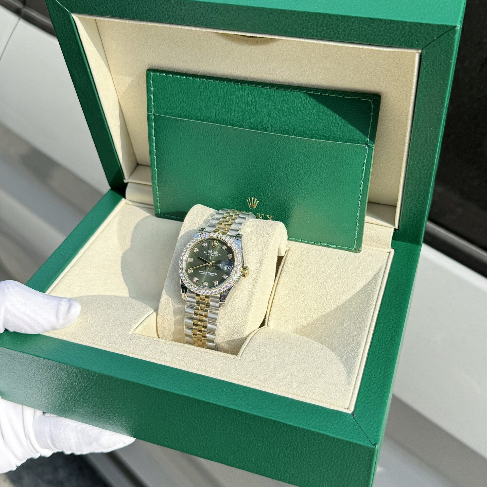 Rolex DateJust Replica Watch Moissanite Diamond Green Dial 31mm - Elite Watch Atelier