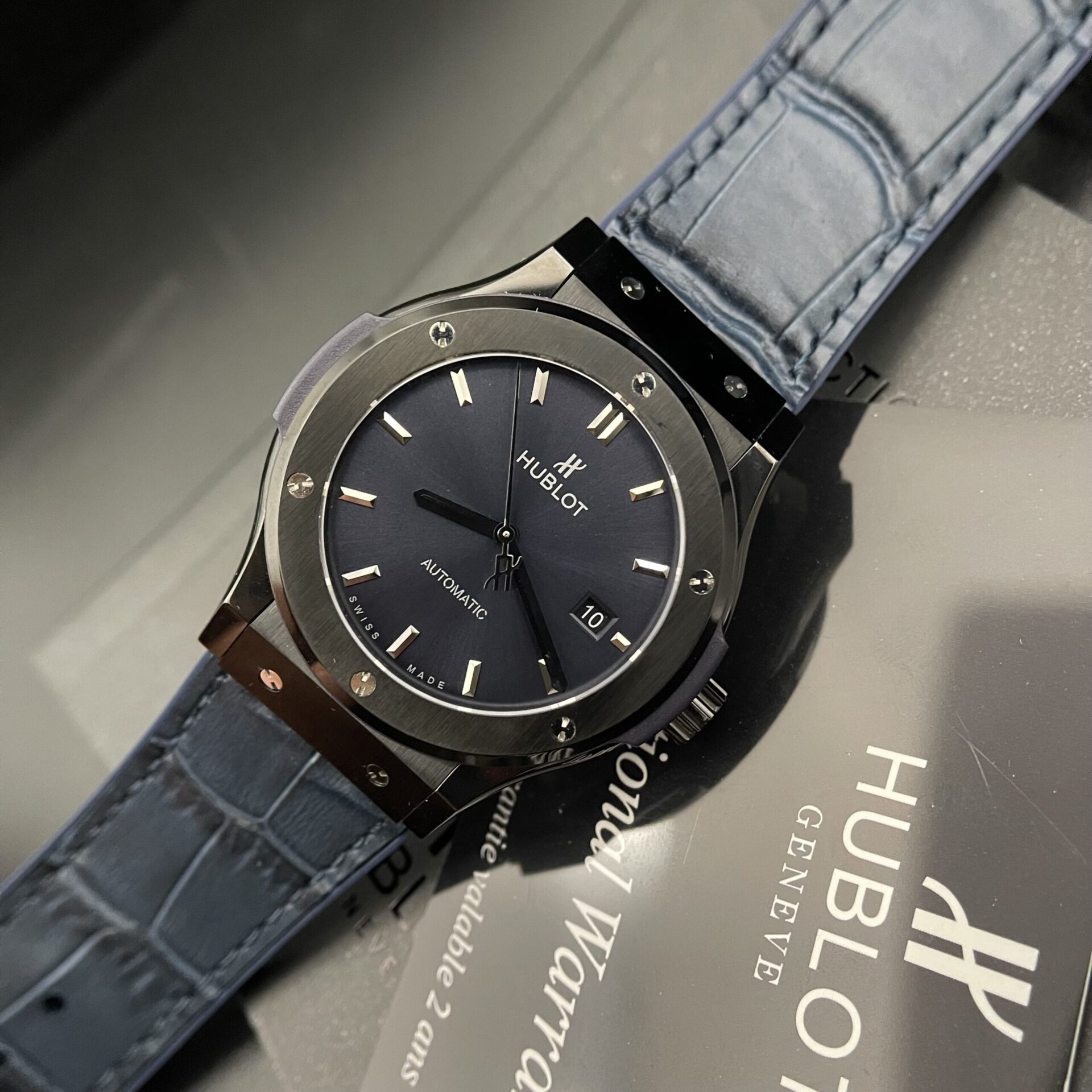Hublot Replica 1:1 Watch Classic Fusion Blue Dial Black Case HB Factory 42mm - Top club