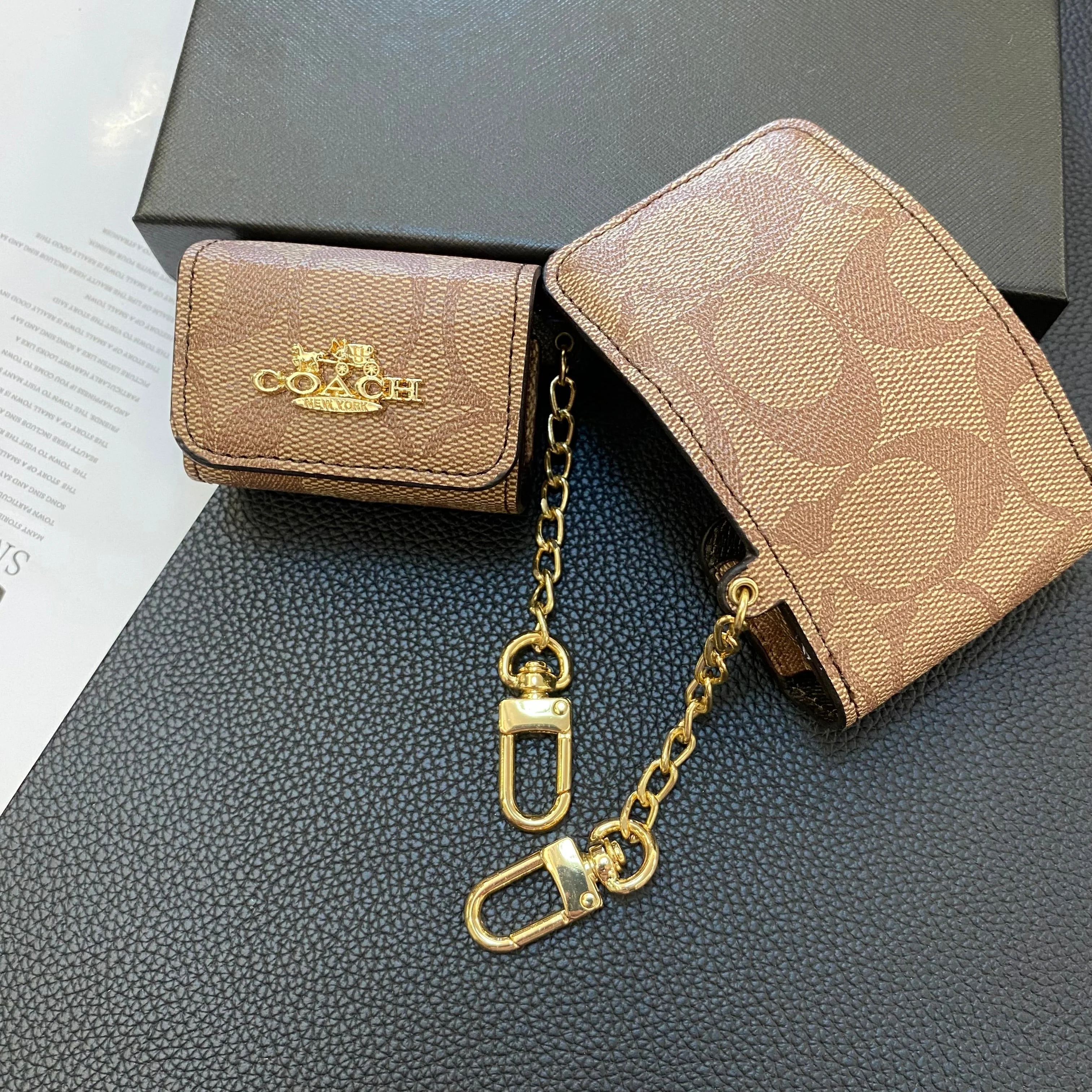 Luxury Coach AirPods Pro Cases Light Brown- LGK240425 - Wholesale & Influencer