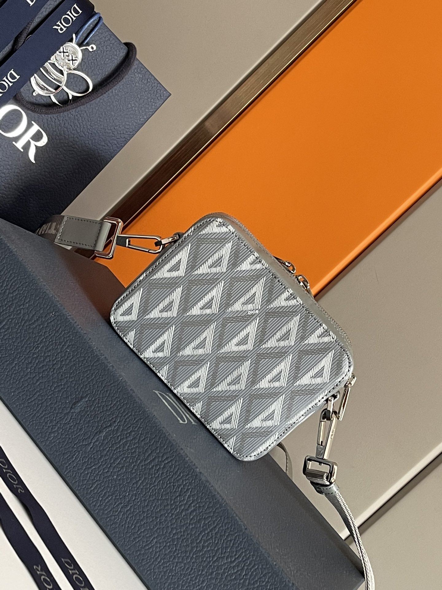 Pouch With Strap Diamond Black/Grey For Women‎ 6.5in/17cm CD 2ESBC119DCO_H43E1:1High-quality replica