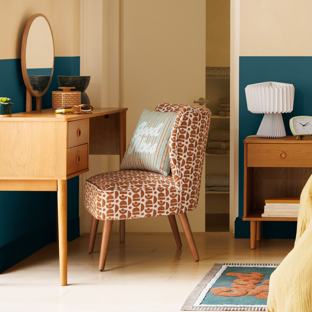 Armchair "Chiara" Amber