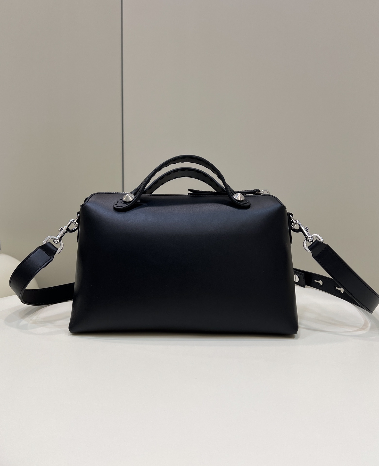 FENDI BY THE WAY - Replicaclubs