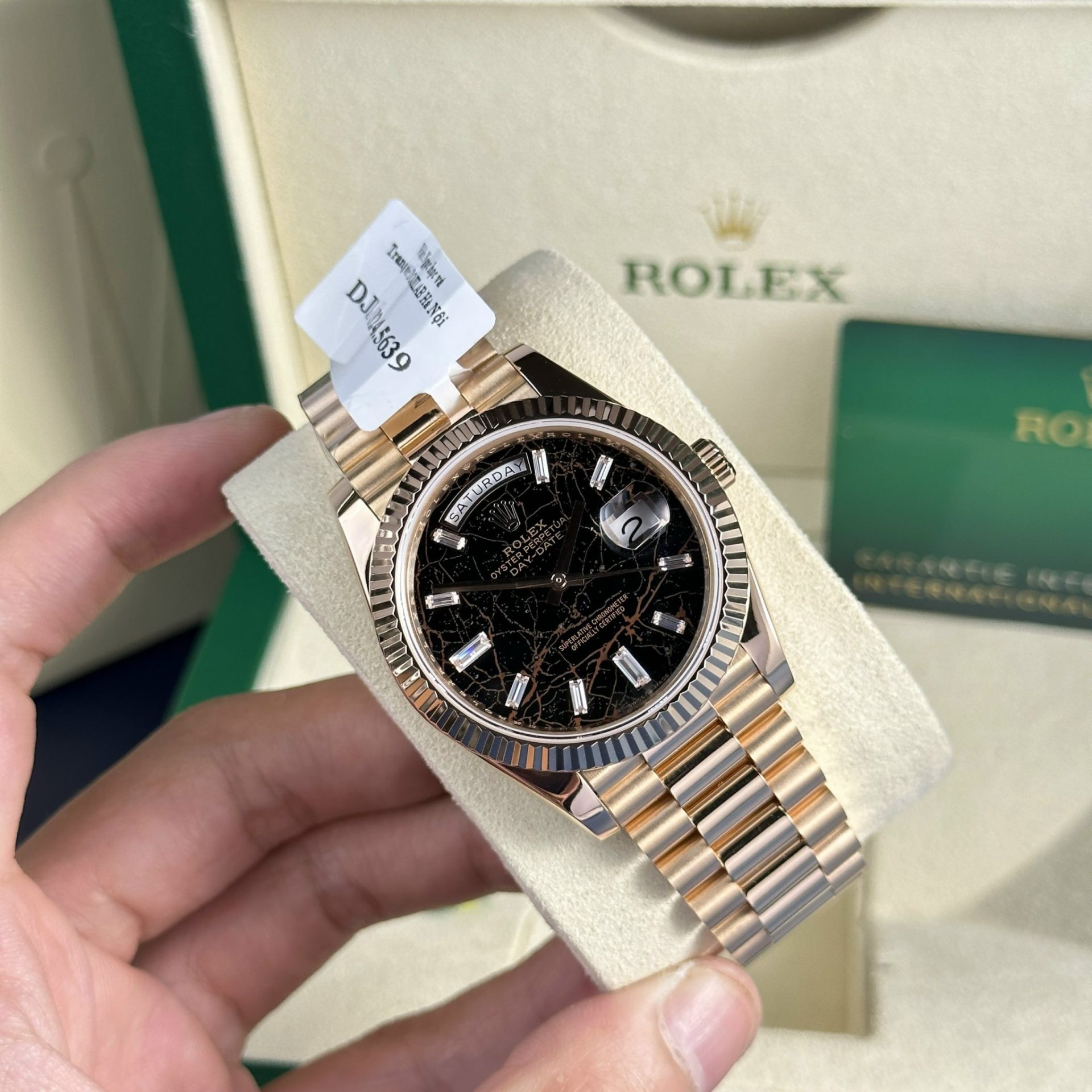Rolex Best Replica Watch Day-Date 228235 Eisenkiesel Dial 18K Gold Wrapped GMF 40mm - Top club