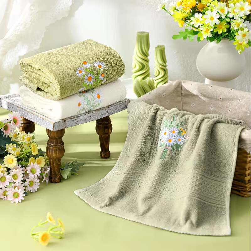 Solid Color Daisy Embroidered Towel, High Quality Bathroom, Hotel Suitable, Hand Towel, Face Towel