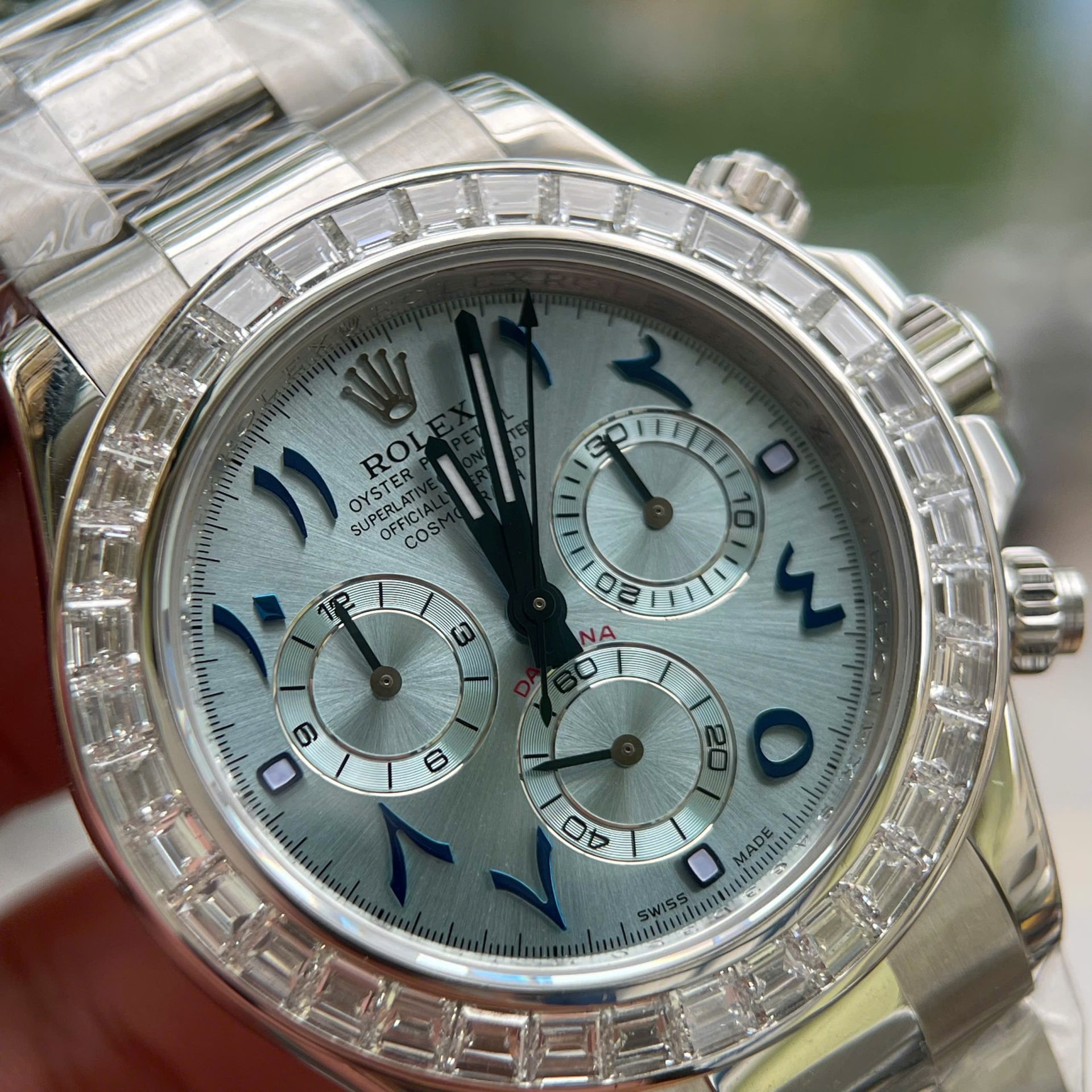 Rolex Daytona Best Replica Watch Custom Solid White Gold + Diamonds Baguette Hong Kong 40mm - Top club