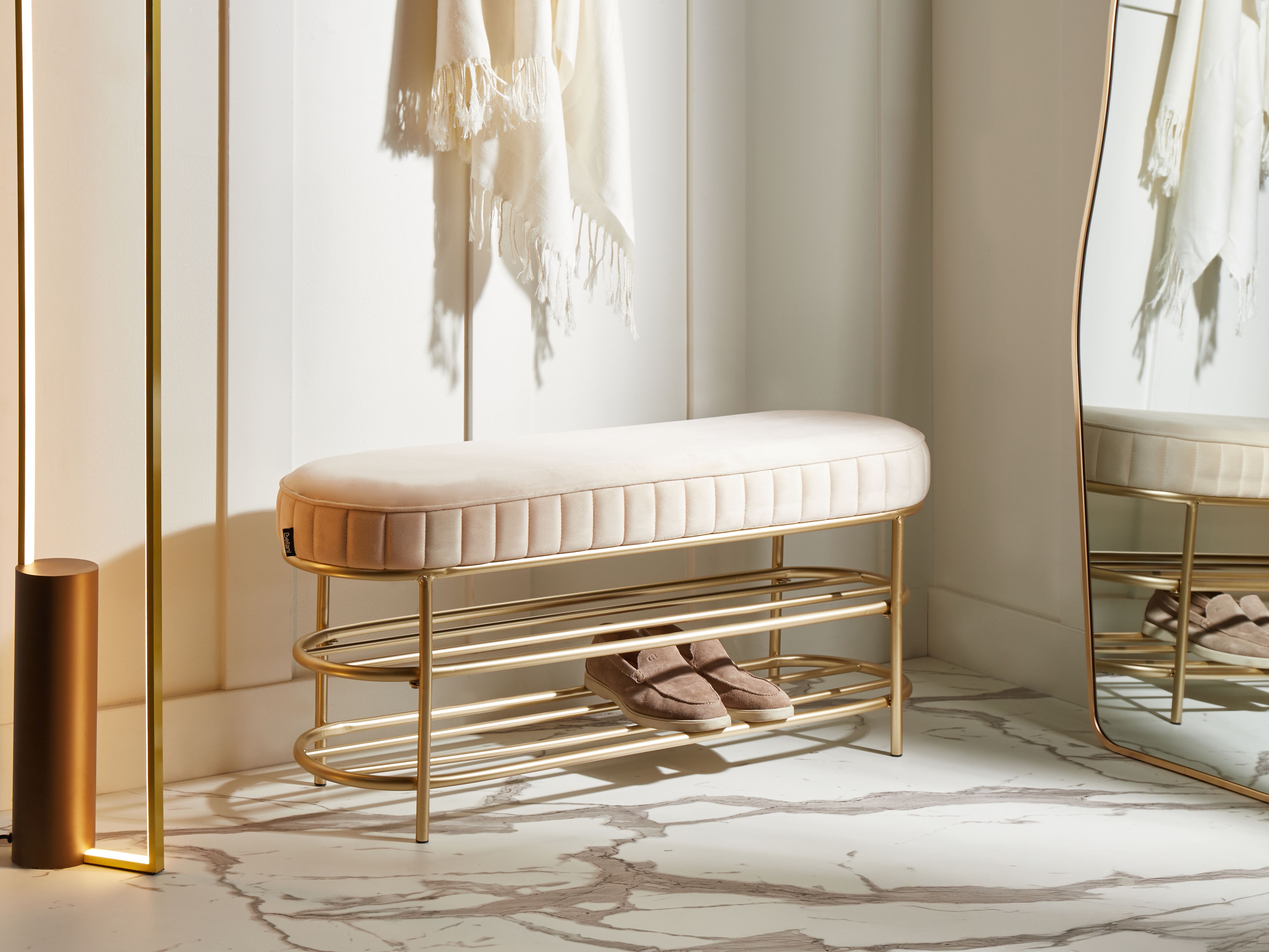 2 Tier Shoe Bench VERGENNES Velvet Beige