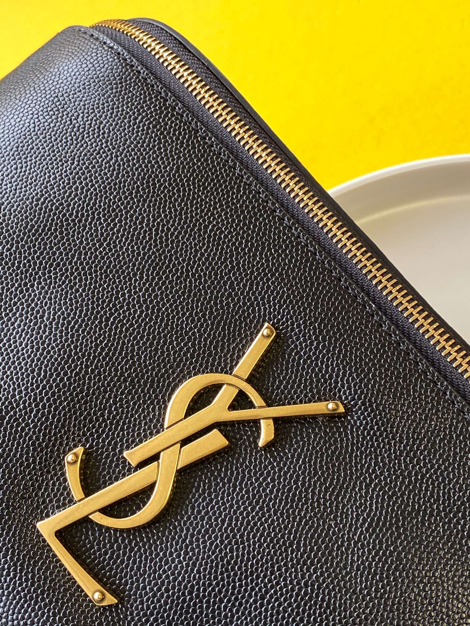 Luxury Handbag 03 Classic Monogram Belt Bag in Grain Embossed Leather1:1High-quality replica