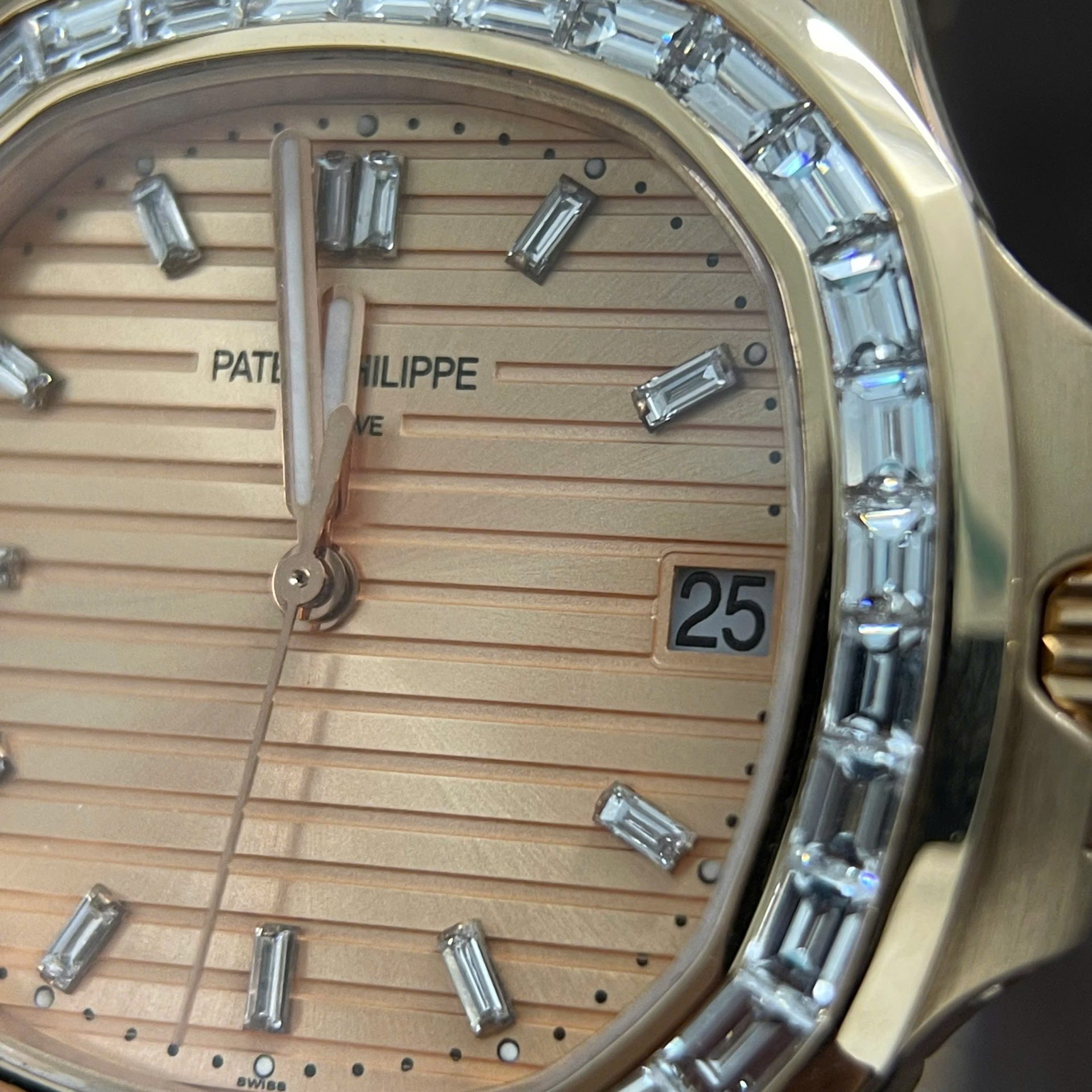 Patek Philippe Nautilus 5723 Replica Watches Custom Solid Rose Gold 18K And Diamonds Natural 40mm - Top club