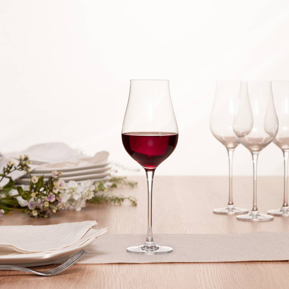 Set of 6 "Oriane" wine glasses 400 ml, Transparent
