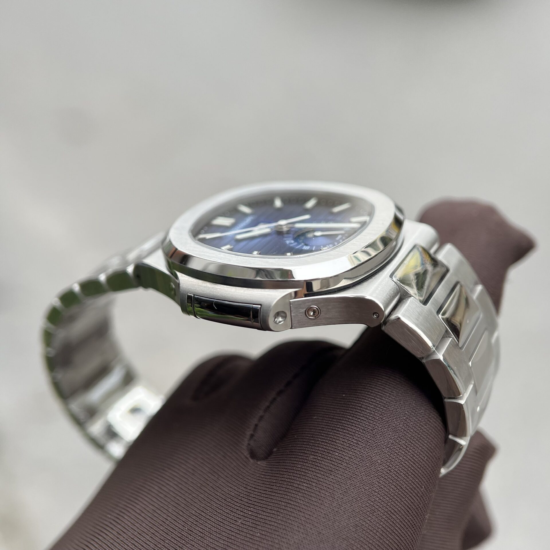Patek Philippe 5726G Replica Watch Steel Strap Blue Dial 40.5mm - Top club