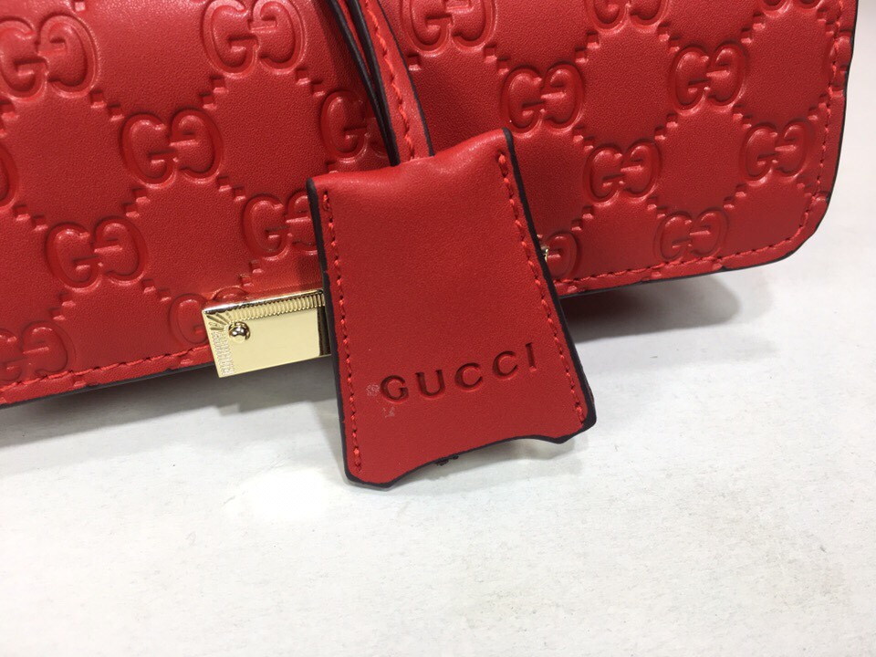 Replica Gucci Padlock Small Signature Shoulder Bag 4094871:1High-quality replica