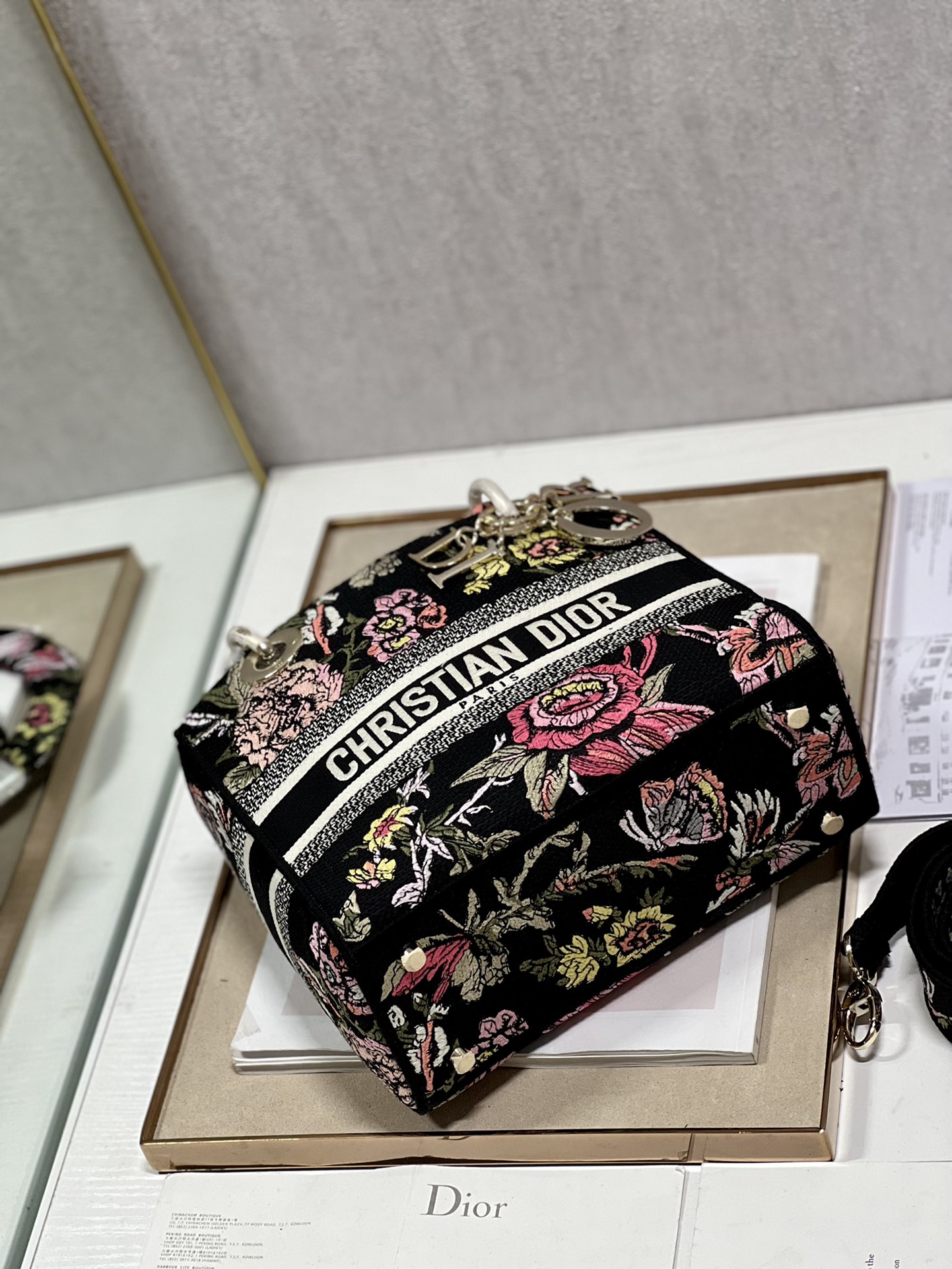 Medium Lady D-Lite Bag Black For Women 9.5in/24cm M0565ORZB_M9111:1High-quality replica