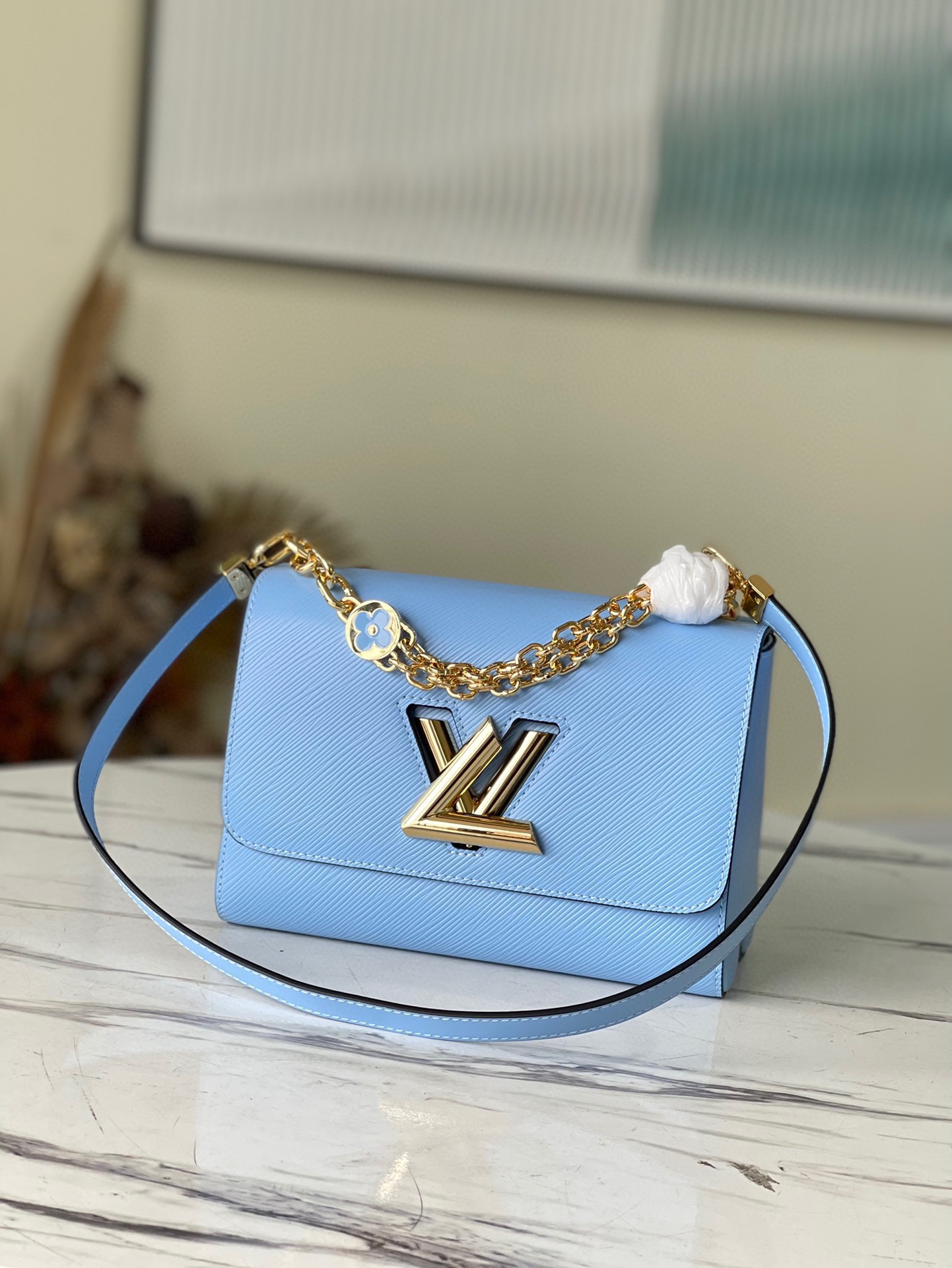Louis Vuitton Twist MM M59627