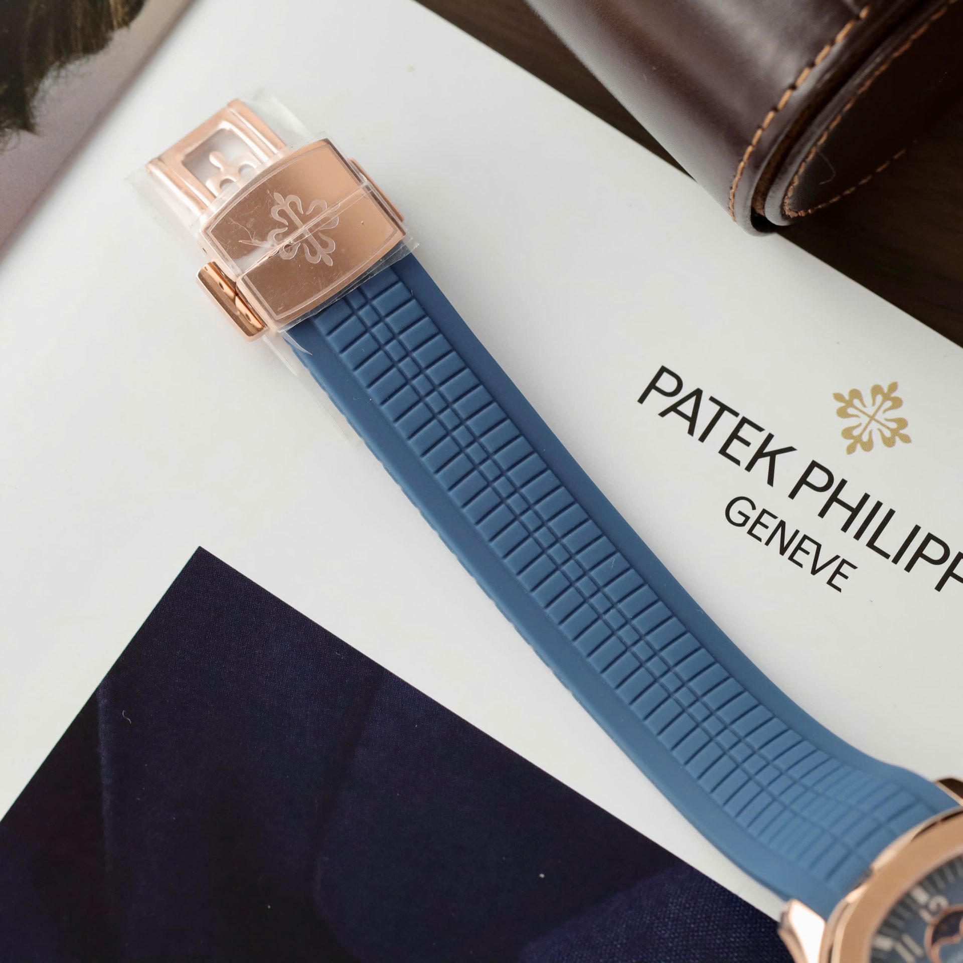 Patek Philippe Best Replica Watch Aquanaut 5261R Automatic Swiss Movement Blue Dial 40mm - Top club