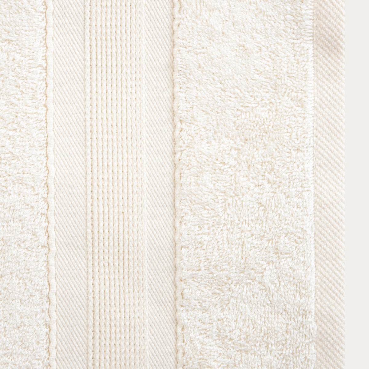 Ręcznik BAMBOO beżowy z domieszką bambusa 50x90 cm