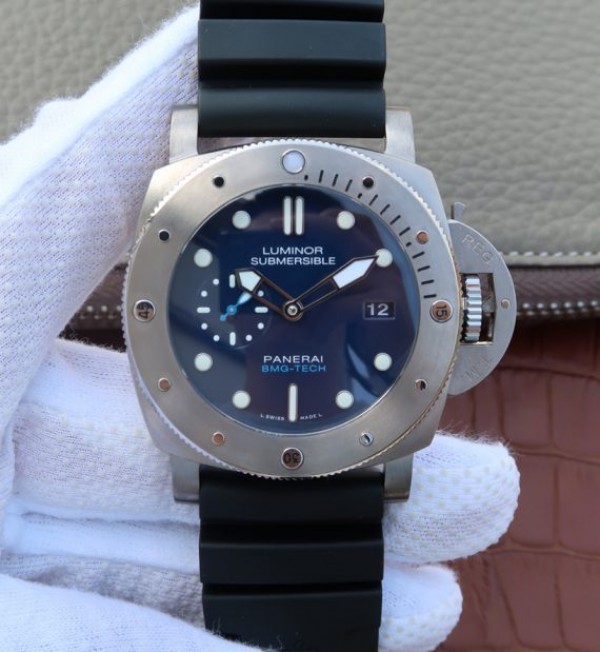 Replica Panerai XF PAM692 Titanium Blue Dial Rubber Strap P.9010 - Top club