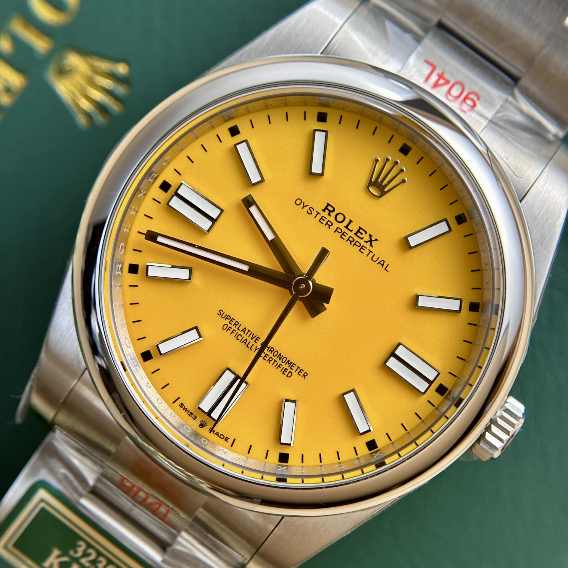 Rolex Oyster Perpetual 124300 Yellow Dial Replica Watch King 41mm - Top club