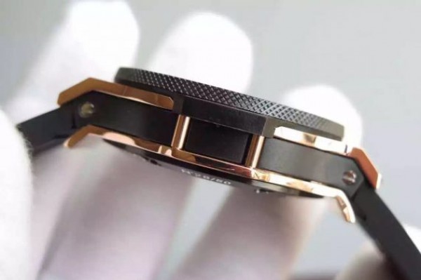 Replica Hublot Big Bang Tourbillon RG Black Textured Dial Black Rubber Strap - Top club